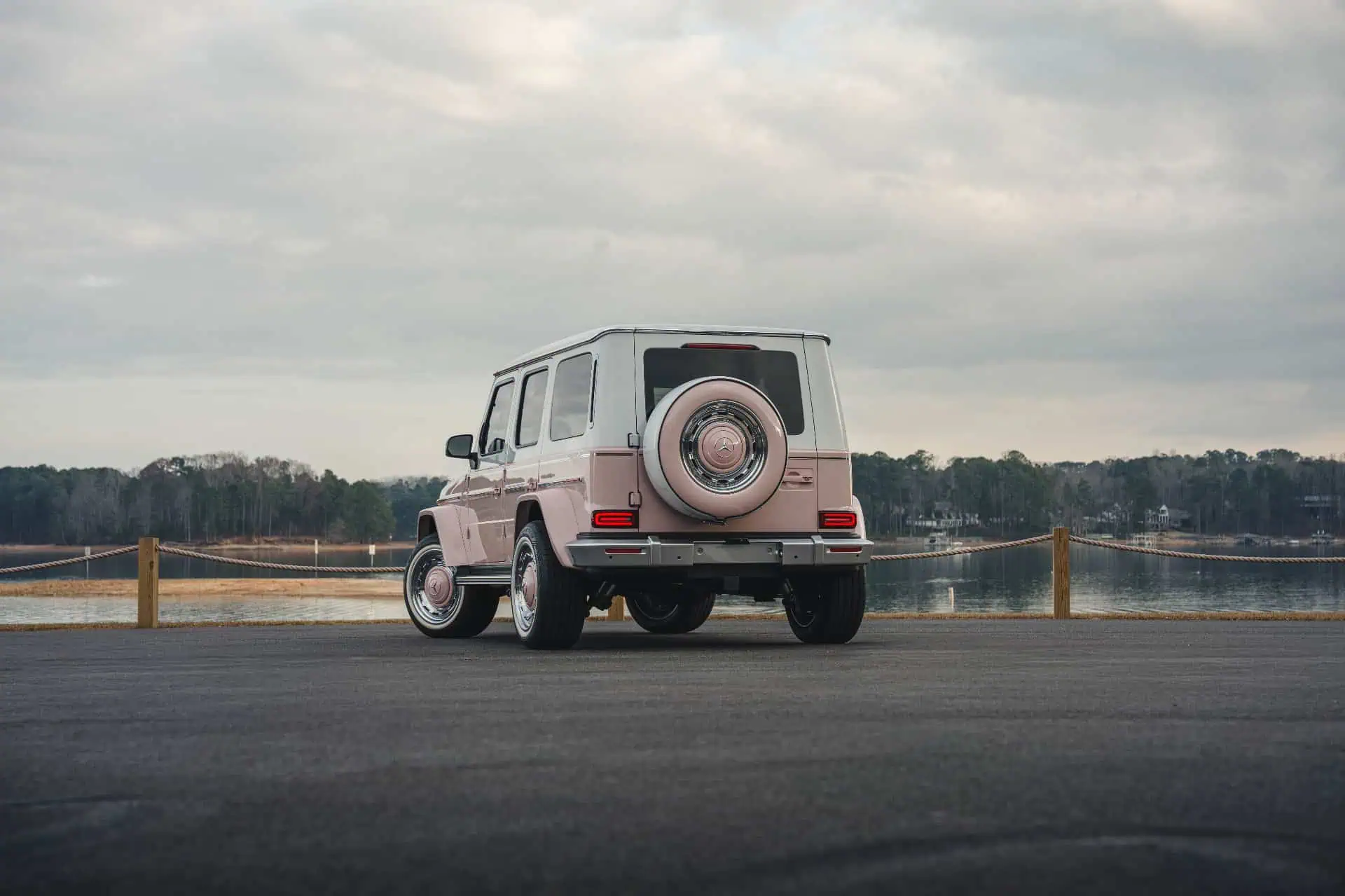 Carlex Vintage G-Wagon rear view featuring arctic white roof and whitewall tires